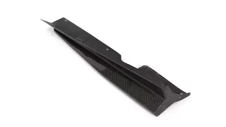 Carbon fibre side skirt for Audi TTRS showing weave