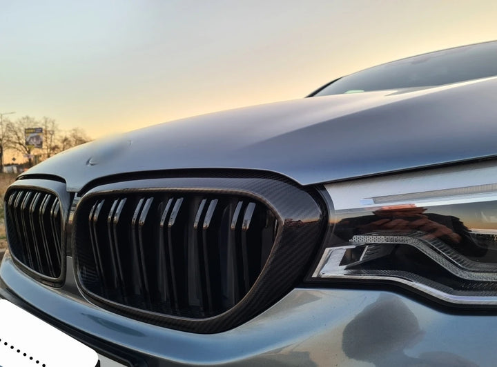 BMW M5 F90 Pre-LCI grille installed