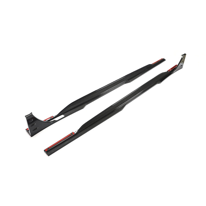 Audi RS6 C8 side profile carbon fibre detail
