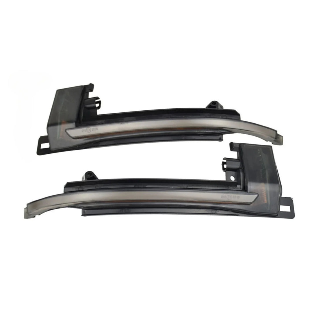 Audi A3 8P dynamic sweeping mirror indicator