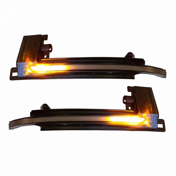 Audi RS4 RS5 amber sweep LED mirror indicator close-up