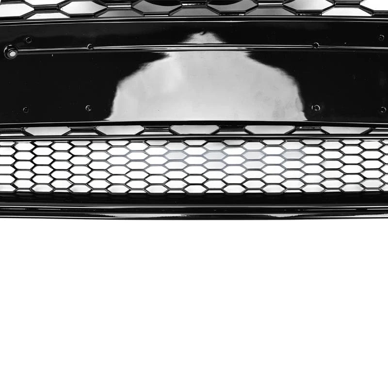 Gloss black honeycomb front grille for Audi S7 C7, close-up of the mesh pattern