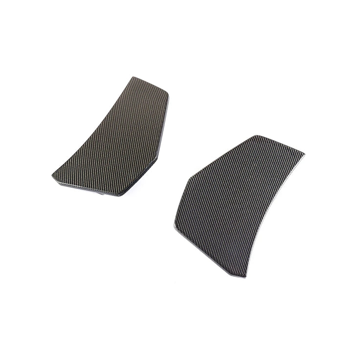 Carbon fibre rear bumper corner for Audi R8 V10 showing weave