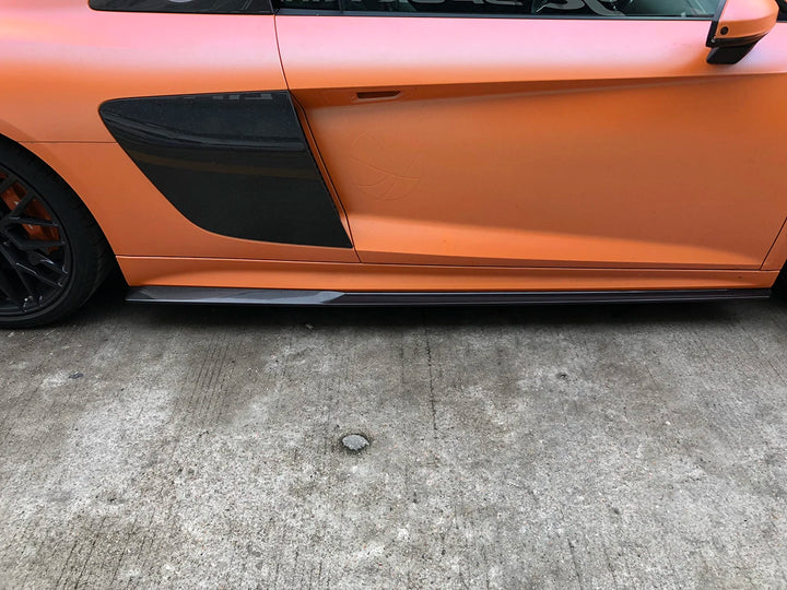 Audi R8 V10 Plus Gen 2 side skirt installed