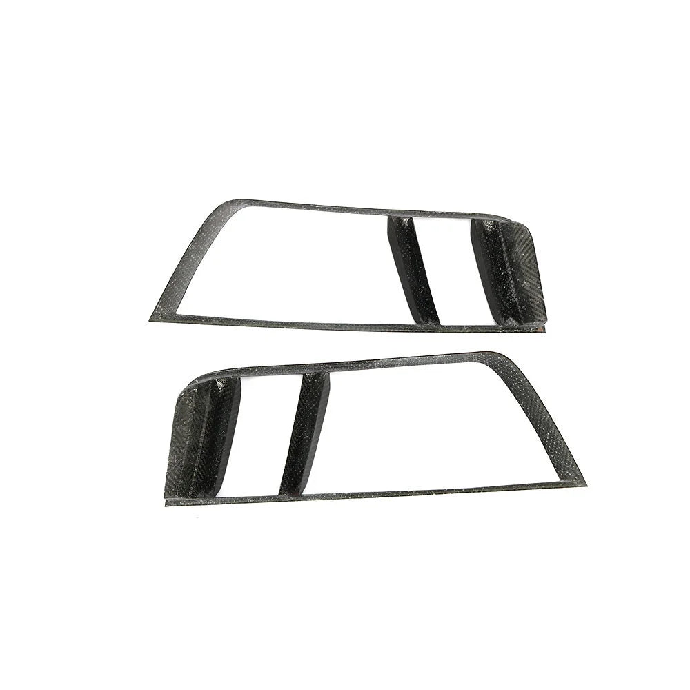 Audi R8 Gen 2 dry carbon fibre rear side grille close-up