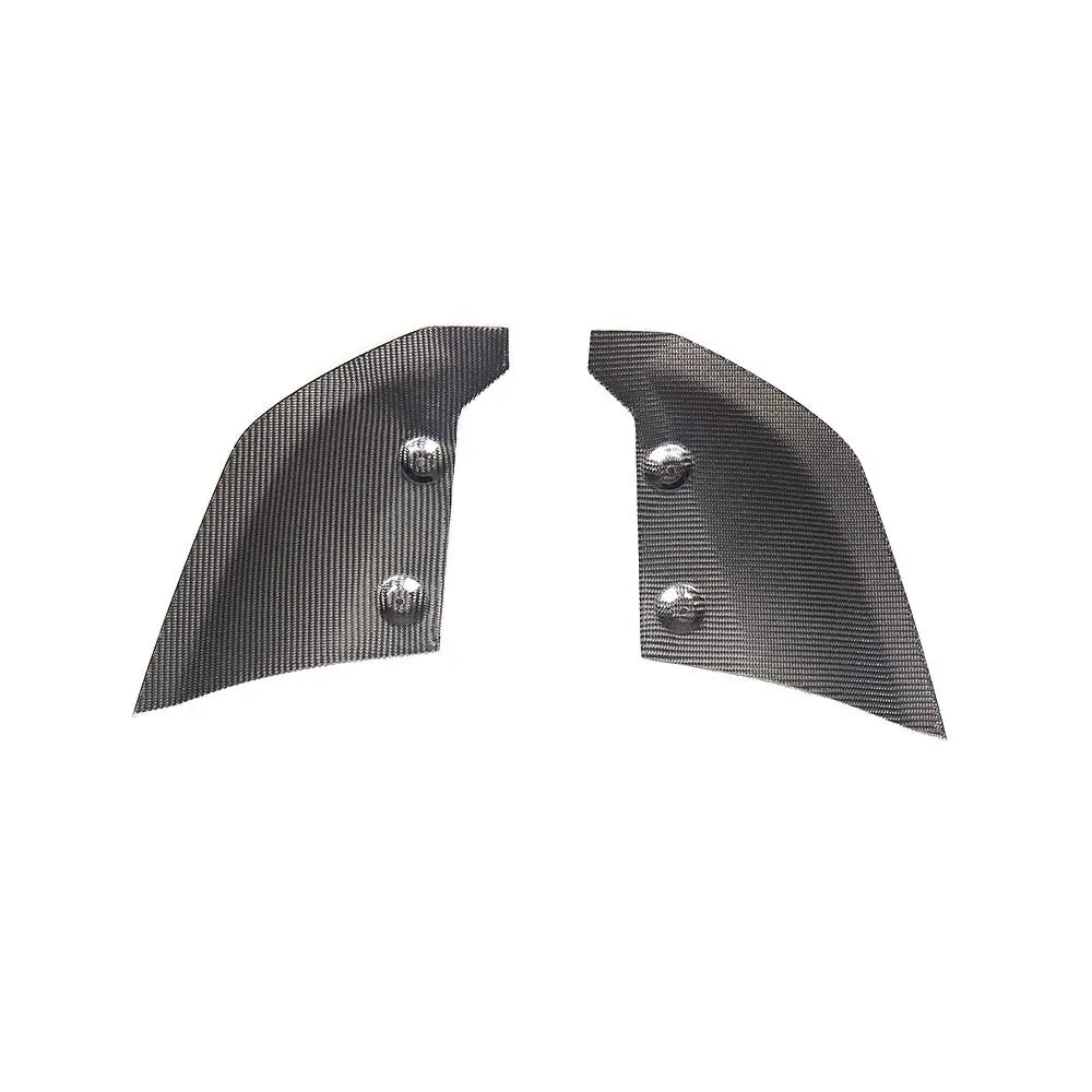 Audi R8 V10 rear bumper lower corner carbon fibre detail