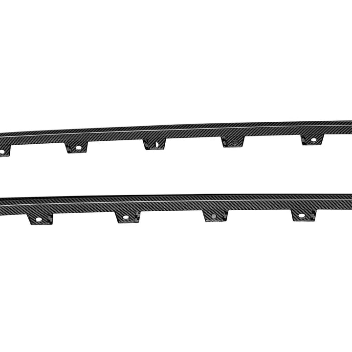 Audi RS3 8Y Saloon side skirt V1 close-up