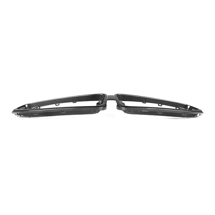 BMW 2 Series G42 kidney housing carbon fibre detail