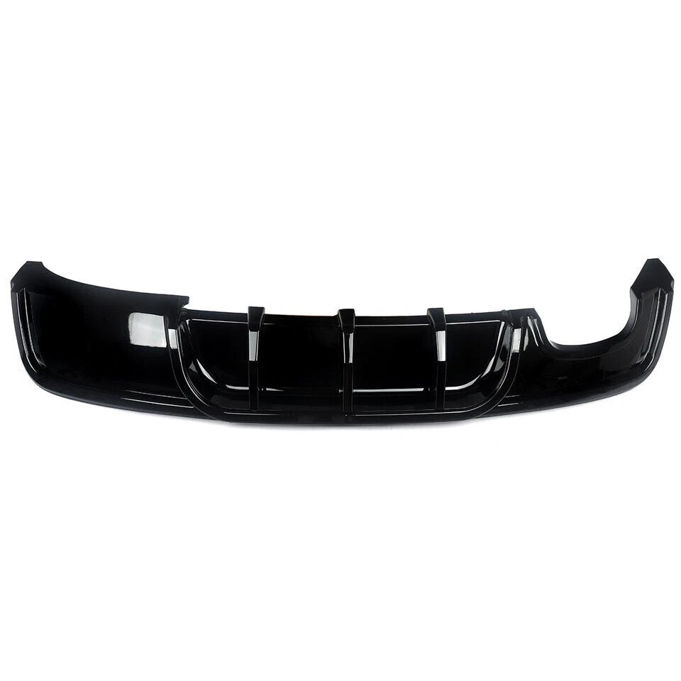 BMW E82 Coupé gloss black diffuser rear view left exit