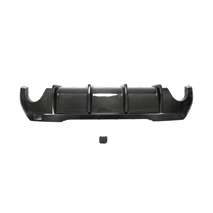 BMW F40 M Sport rear bumper carbon fibre detail