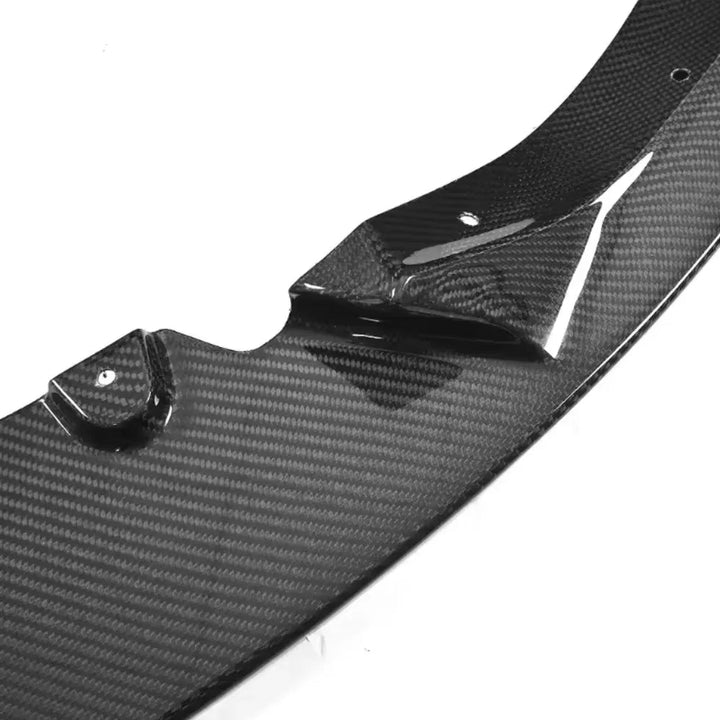 BMW M4 F83 front splitter V5 close-up