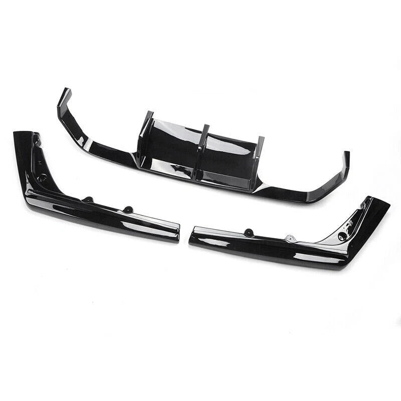 BMW M4 F82 body kit diffuser close-up