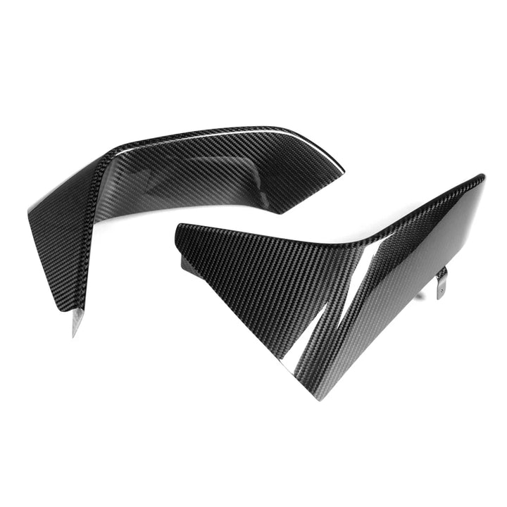 Real woven carbon fibre front canard for BMW M3/M4 F-chassis showing weave