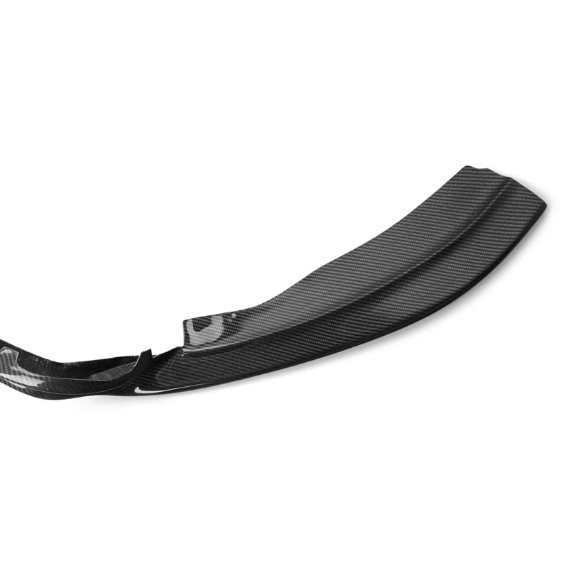 BMW X5M F85 rear bumper carbon fibre detail close up