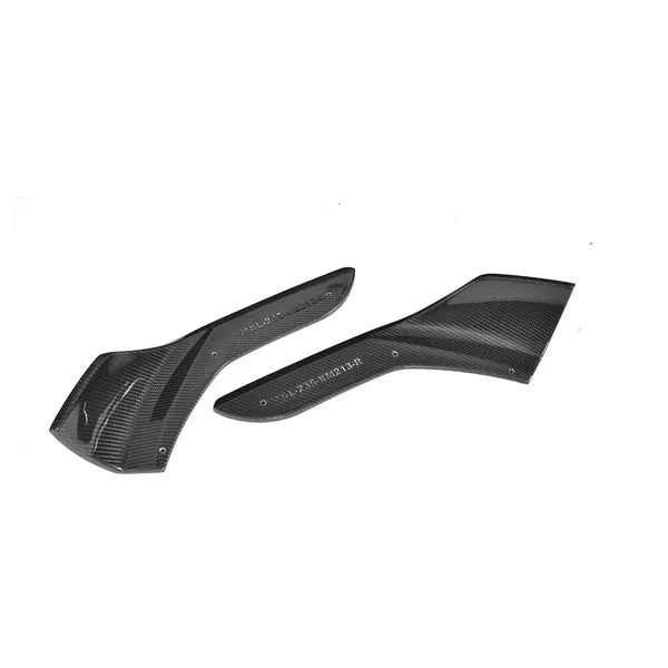 Carbon fibre corner splitter V1 for BMW M2 showing weave