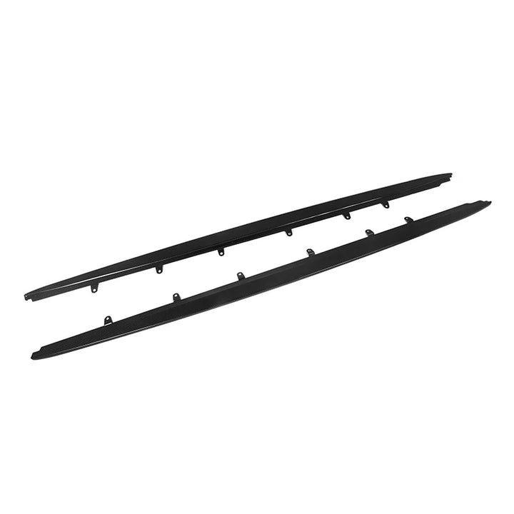 Dry carbon fibre side skirt V2 for BMW G30 showing weave