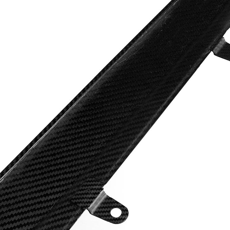 BMW G31 Estate dry carbon fibre detail close up