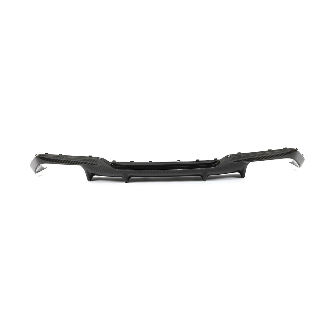 BMW M8 F93 rear bumper carbon fibre detail
