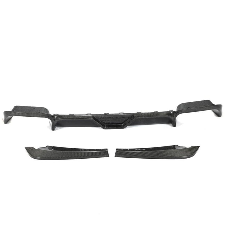 BMW X3M F97 rear bumper carbon fibre detail