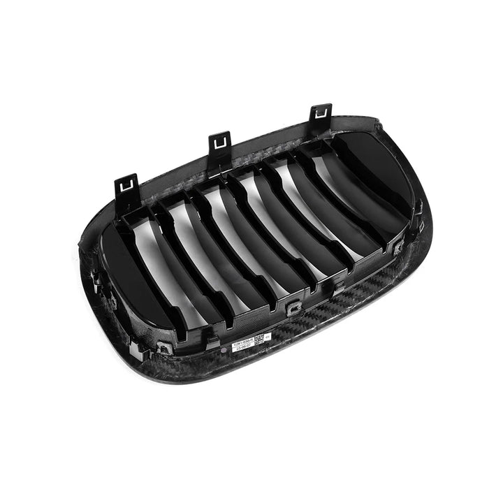 BMW X3 G01 Pre-LCI front grille close-up