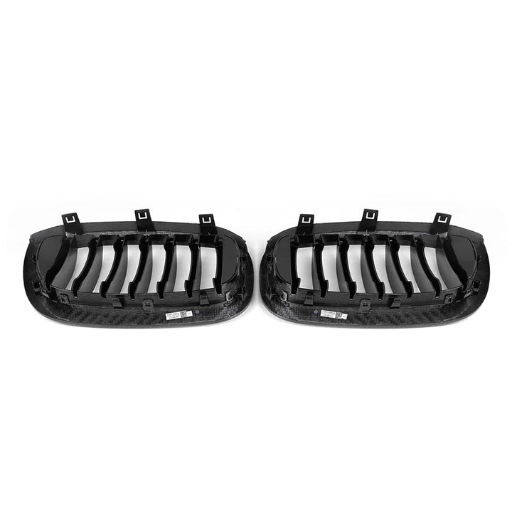Genuine dry carbon fibre double slat kidney grille for BMW X3 G01 X4 G02 Pre-LCI showing clips