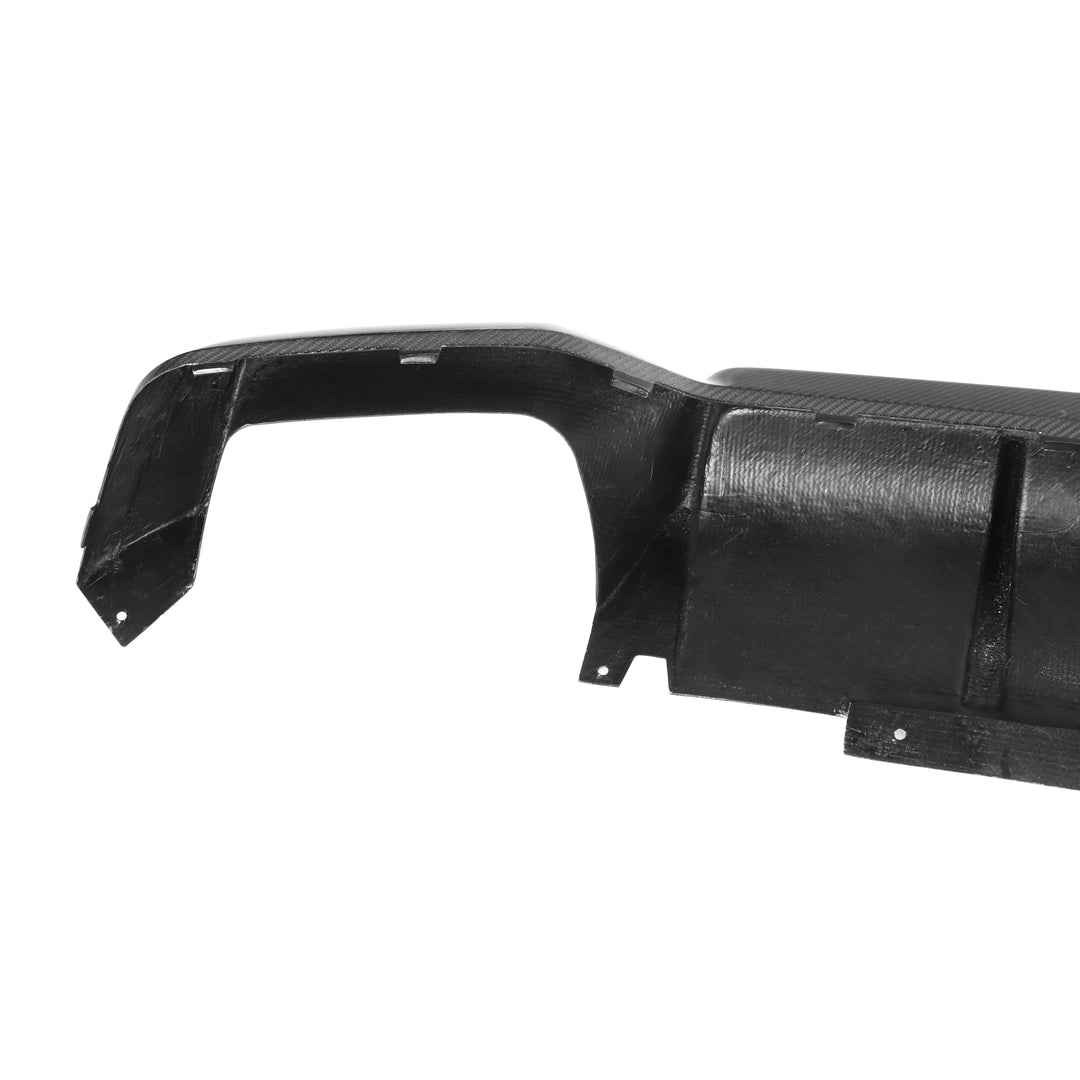 BMW X4M F98 LCI rear bumper carbon fibre detail
