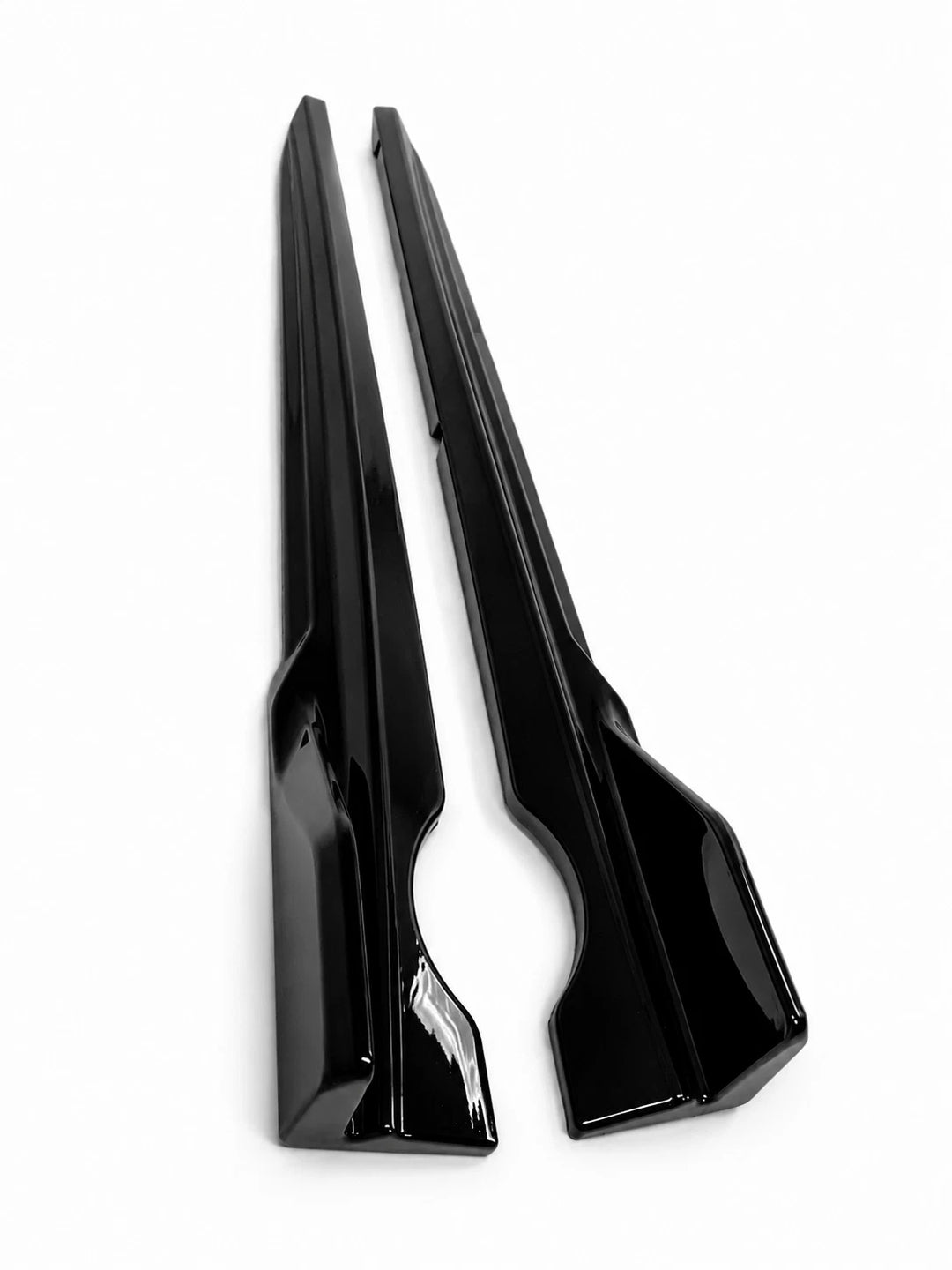 BMW X5 G05 gloss black front splitter rear diffuser side skirts spoiler