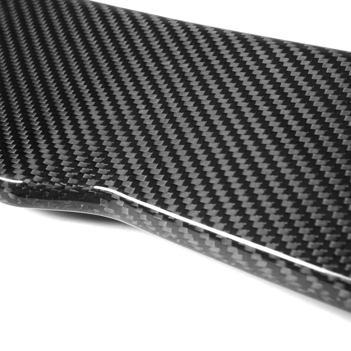 BMW G20 dry carbon fibre spoiler V4 close-up showing weave