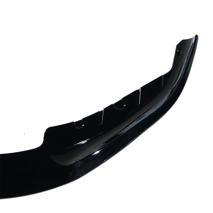 BMW G30 G31 5 Series LCI M Sport front splitter close-up