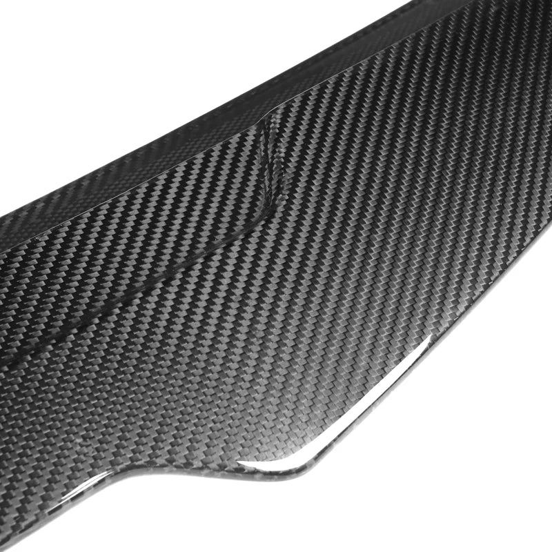 BMW M5 Competition F90 dry carbon fibre ducktail spoiler close-up
