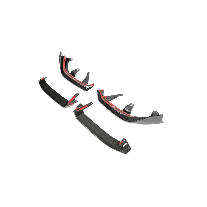 BMW 5 Series G61 Touring M Sport front bumper carbon fibre detail