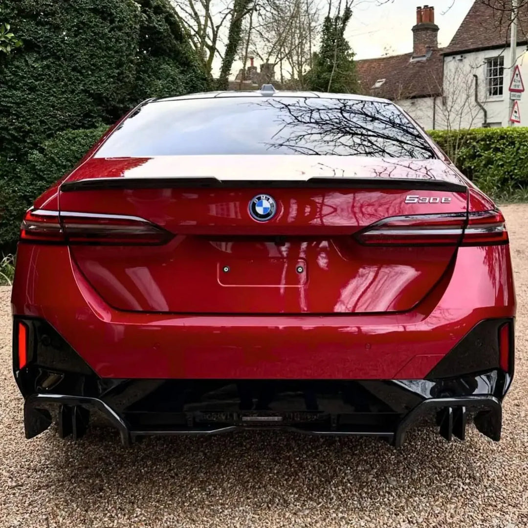 Genuine dry carbon fibre rear spoiler V2 for BMW G60 G61 G90 G99