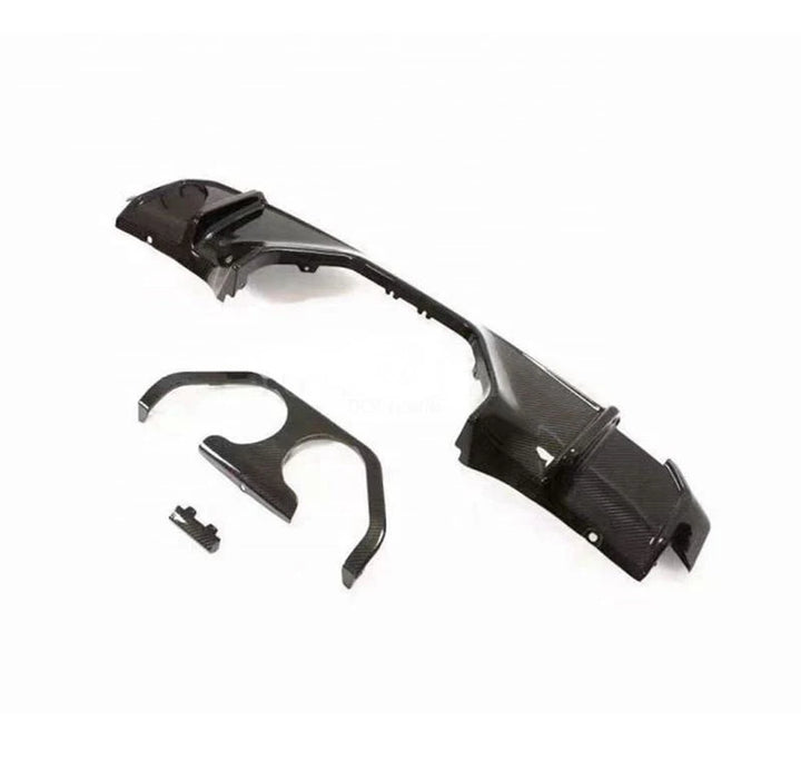 Dry carbon fibre diffuser for BMW M3 G80 middle exhaust outlet