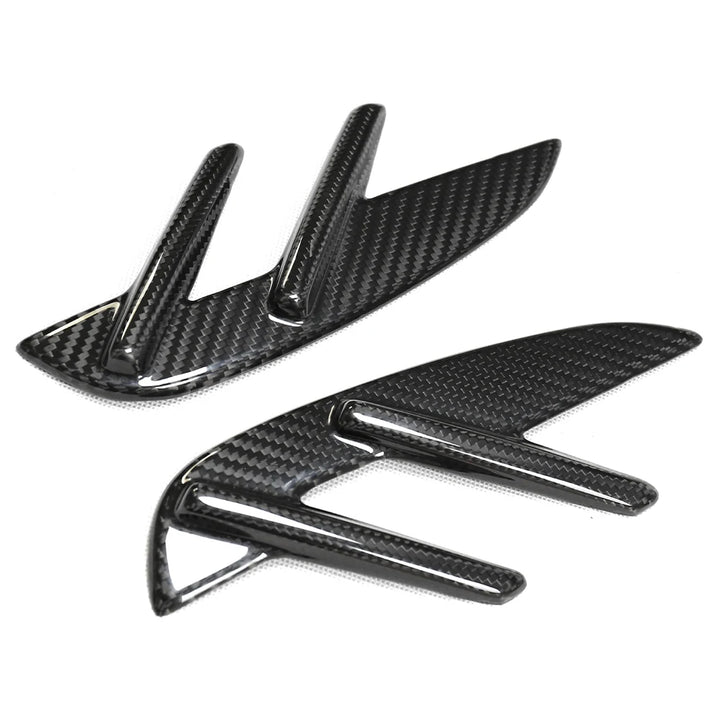 BMW M4 G82 side fender trim close-up