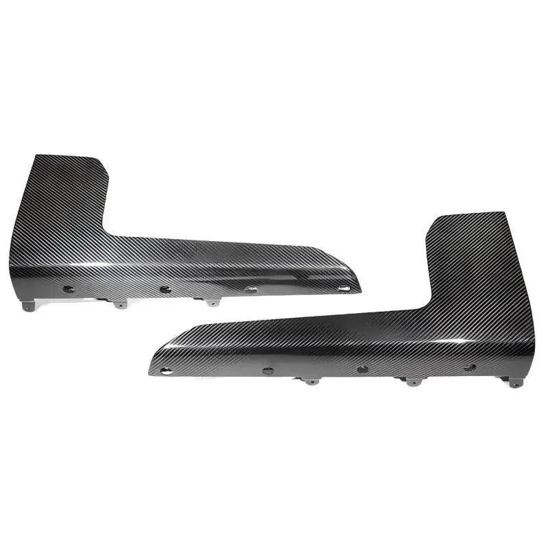 BMW M2 G87 dry carbon fibre side skirt V3 close-up