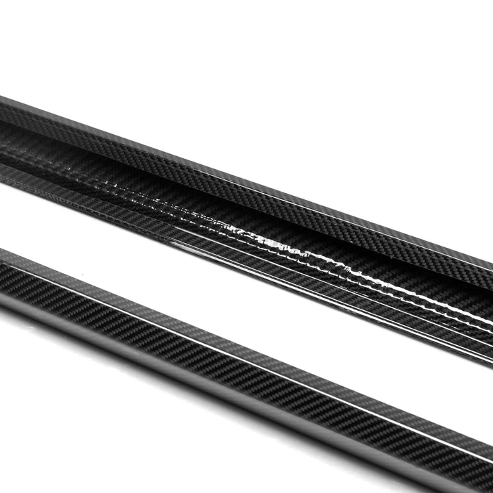 BMW M5 G90 side skirt close-up