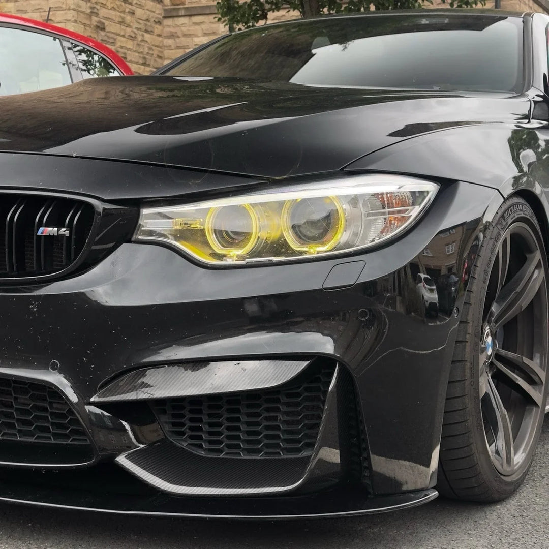 BMW M6 F13 Coupé xenon headlight with yellow daytime running light