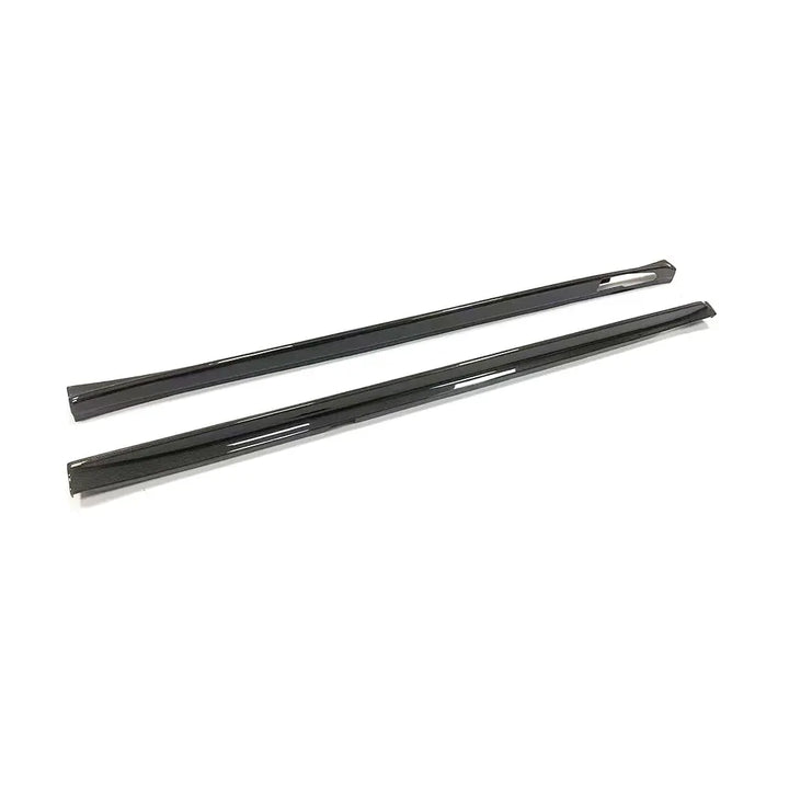 Carbon fibre side skirt for BMW X3M showing weave