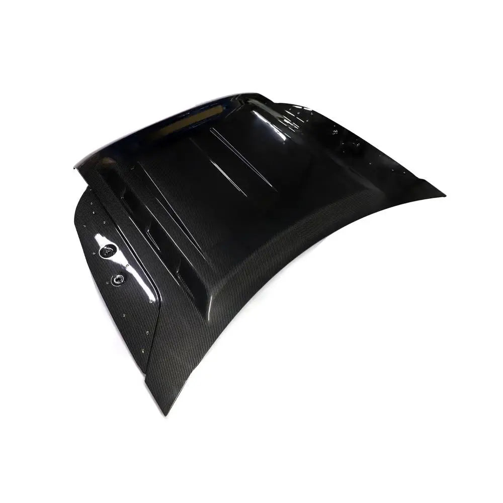 Dry carbon fibre bonnet for Land Rover Defender 110 showing weave