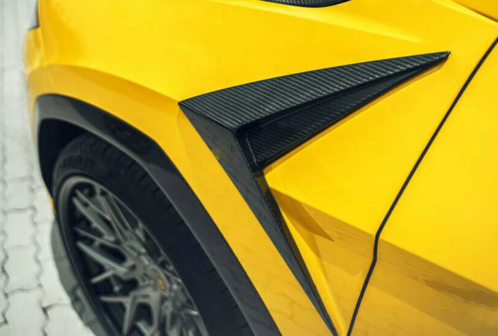 Lamborghini Urus dry carbon fibre side vent installed