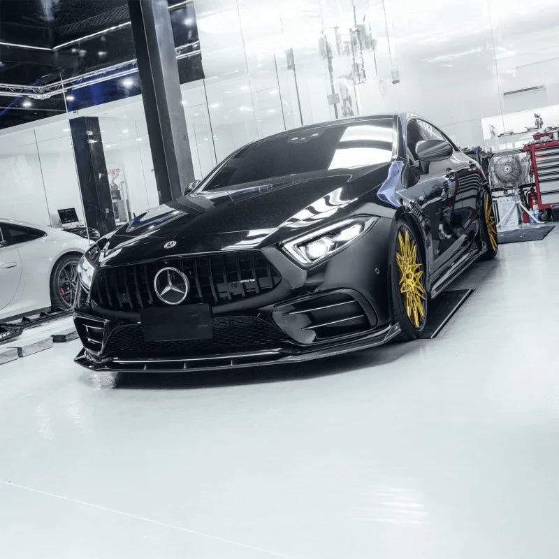 Vertical slat front grille fitted to Mercedes CLS Coupe, front view
