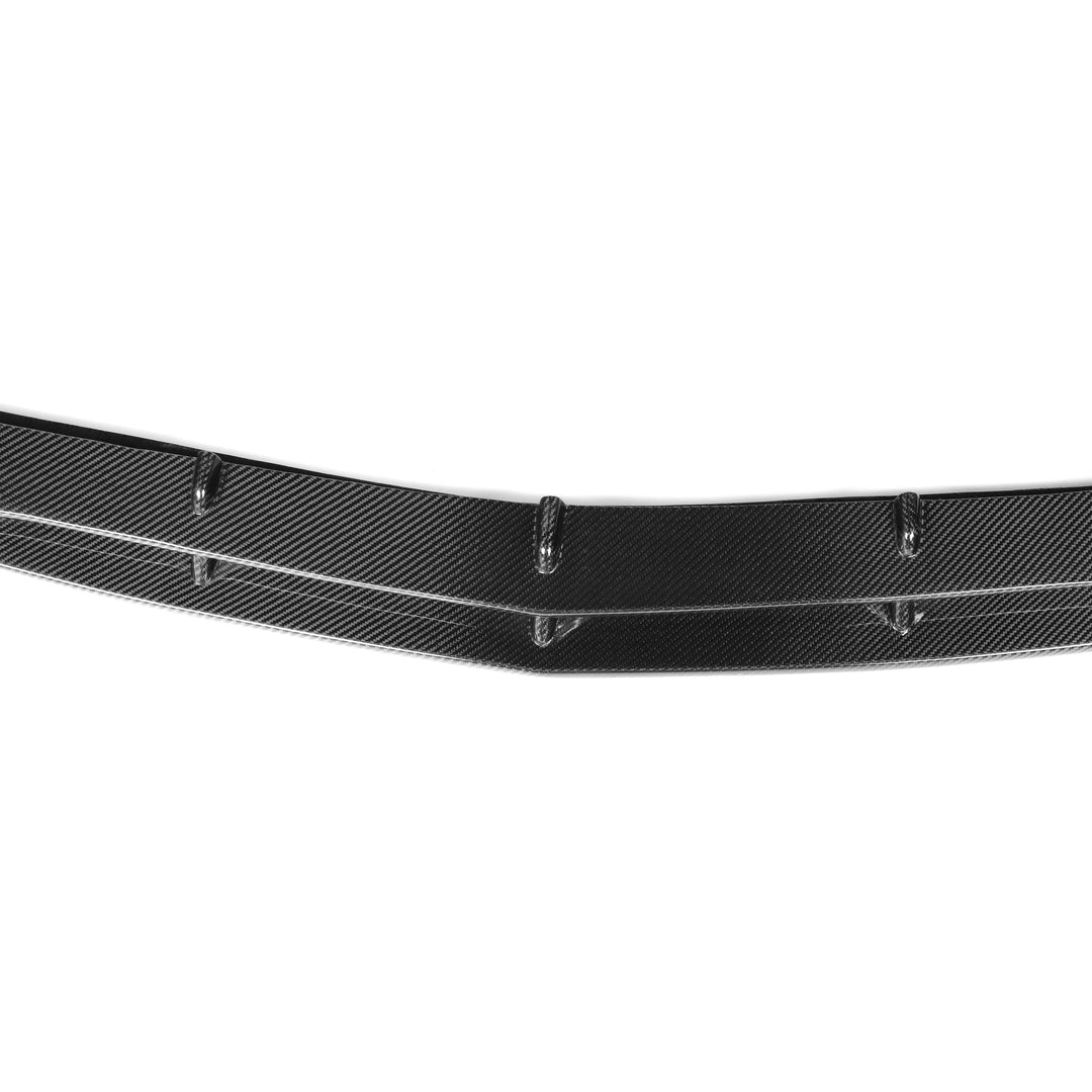 Mercedes C63 W205 front splitter close-up showing centre of splitter