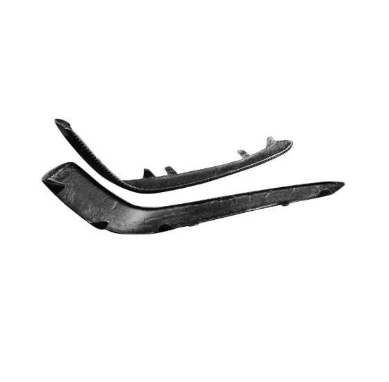 Mercedes W205 Saloon carbon fibre front vent trim close-up