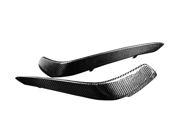 Carbon fibre front vent trim for Mercedes C63 W205 showing weave