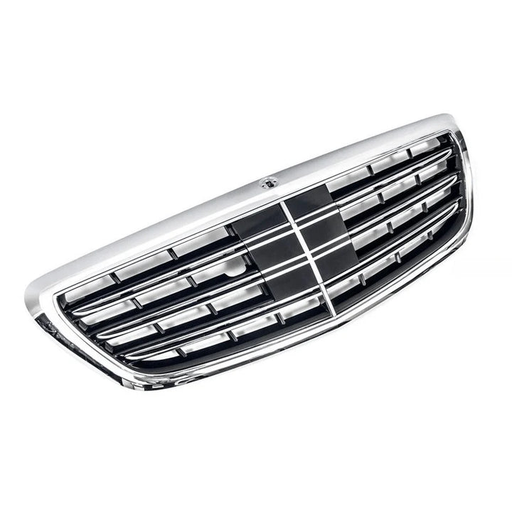 Close-up of the grille finish on a Mercedes-AMG S63 W222