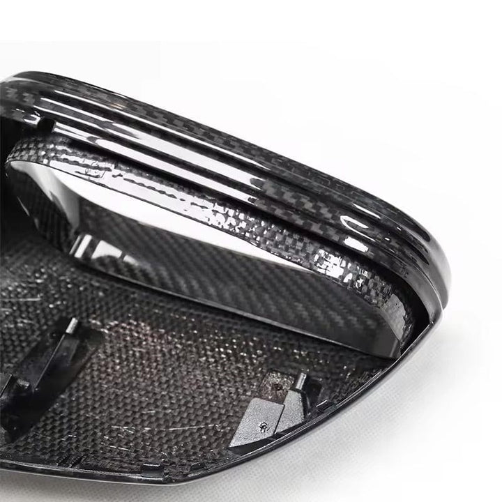Porsche Taycan Cross Turismo mirror cover close-up