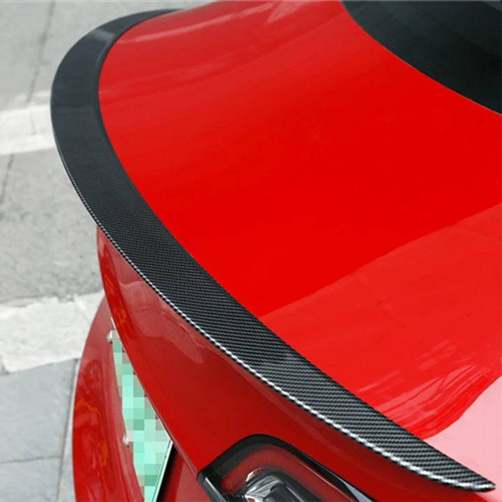 Tesla Model 3 carbon fibre spoiler installed