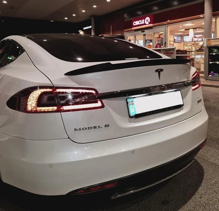Genuine carbon fibre rear trunk spoiler V1 for Tesla Model S