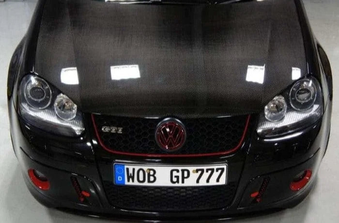 Golf GTI Mk5 carbon fibre bonnet installed
