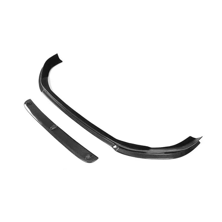 Golf R-Line Mk7 front bumper carbon fibre detail